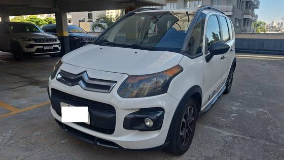 CITROËN C3 1.6 EXCLUSIVE 16V FLEX 4P AUTOMÁTICO CITROËN C3 1.6 EXCLUSIVE 16V FLEX 4P AUTOMÁTICO